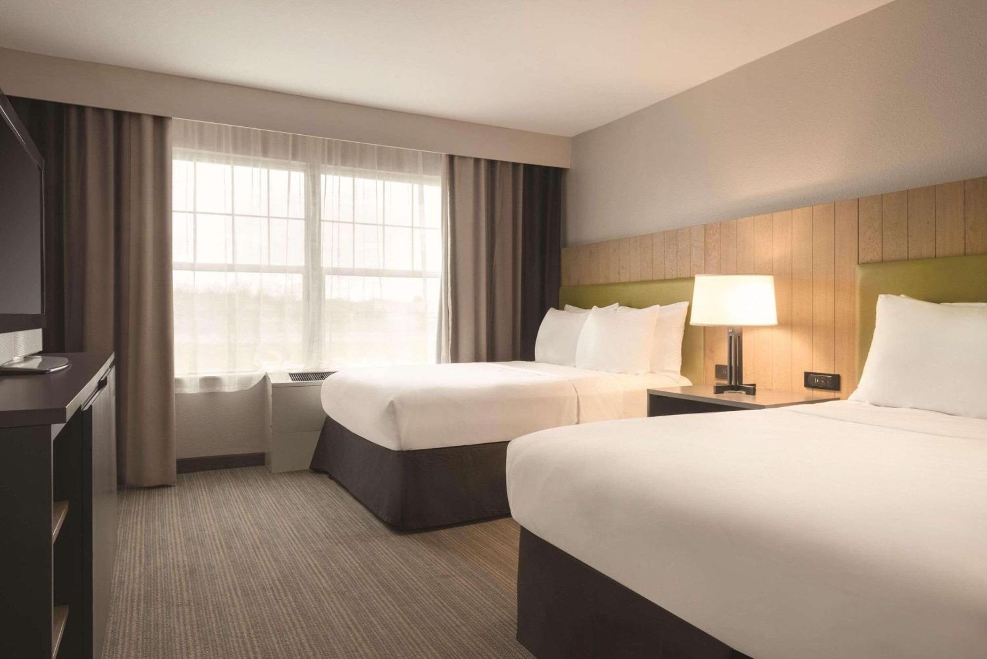 Country Inn & Suites By Radisson, Germantown, Wi Εξωτερικό φωτογραφία