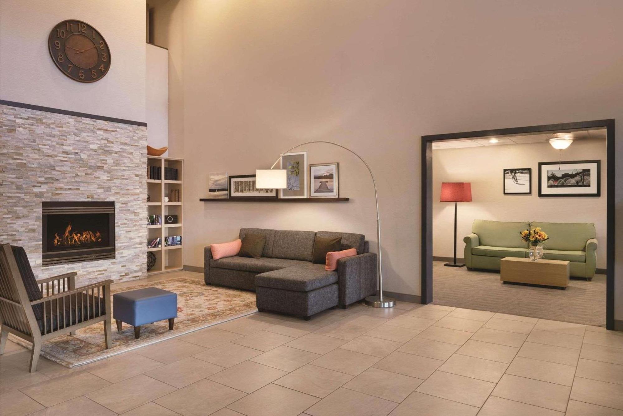 Country Inn & Suites By Radisson, Germantown, Wi Εξωτερικό φωτογραφία